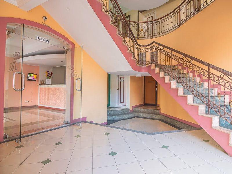Reddoorz Near Setrasari Mall 2 Μπαντούνγκ Εξωτερικό φωτογραφία